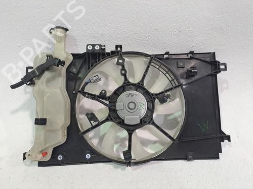 Used Radiator fan TOYOTA YARIS (_P21_, _PA1_, _PH1_) 1.5 Hybrid (MXPH10, MXPH11) (116 hp) 24496387