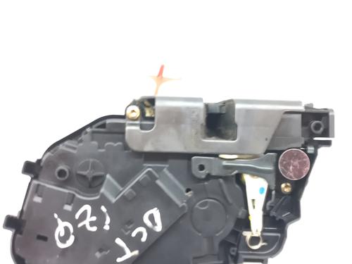 Used Front left lock LAND ROVER DISCOVERY III (L319) 2.7 TD 4x4 (190 hp) 32106604