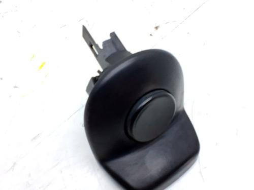 Used Tailgate handle Tailgate handle VW UP! (121, 122, BL1, BL2, BL3, 123) 1.0 (75 hp) 34114686 34114686