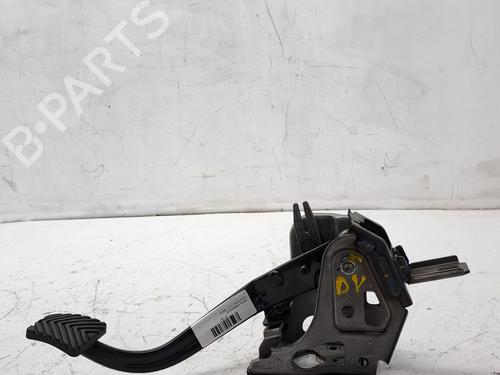 Used Clutch pedal KIA STONIC (YB) 1.2 CVVT (84 hp) 27175008