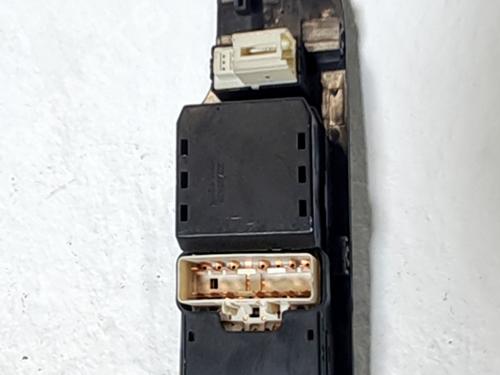 Left front window switch CHEVROLET CAPTIVA (C100, C140) 2.0 D 4WD | BP31701302I27