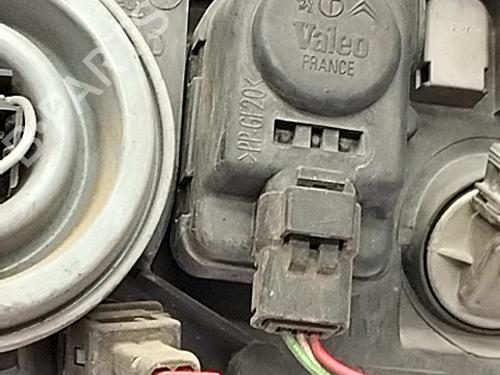 Right headlight CITROËN SAXO (S0, S1) 1.5 D | BP31011998C29 