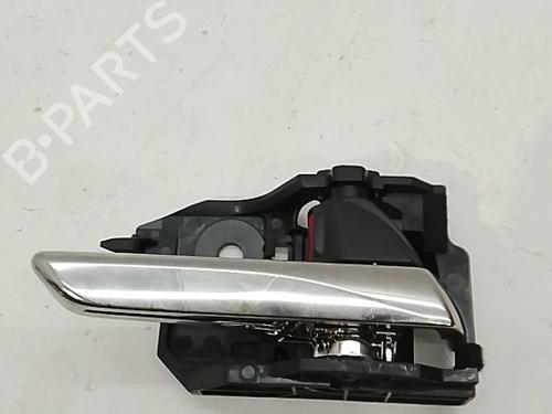 front-right-interior-door-handle-mazda-cx-30-dm-2019-40549168 main image