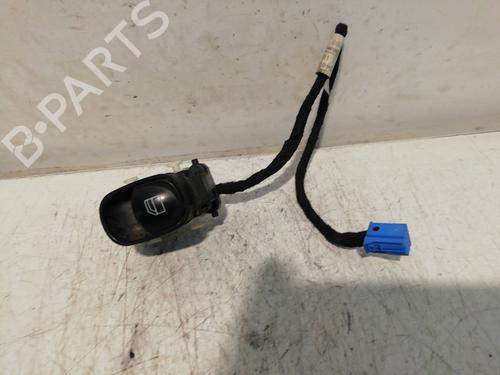 Used Right front window switch MERCEDES-BENZ C-CLASS (W202) C 180 (202.018) (122 hp) 25460081