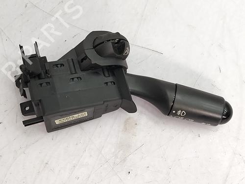 Used Headlight switch Headlight switch 37592104 37592104
