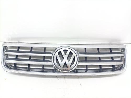 Used Grille VW TOUAREG (7LA, 7L6, 7L7) 3.2 V6 (220 hp) 31061929