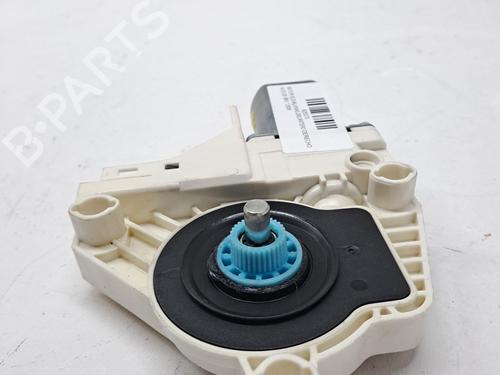 Right front window motor AUDI Q5 (8RB) 2.0 TDI quattro | BP24172565E20 