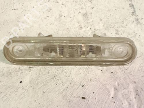 Skiltlys MERCEDES-BENZ 124 Saloon (W124) 220 E (124.022) (150 hp) 32107708