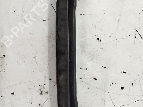 Used Front bumper bracket Front bumper bracket 38418475 38418475