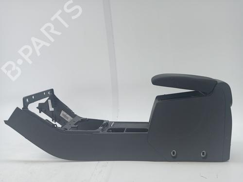 Used Armrest / Center console VW TIGUAN (5N_) 2.0 TDI (140 hp) 23361341