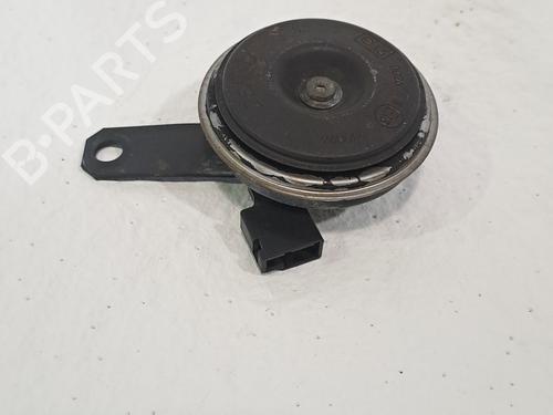 Horn SUZUKI GRAND VITARA II (JT, TE, TD) 1.9 DDiS All-wheel Drive (JT419, TD44, JB419WD, JB419XD,... | BP26192735E13 