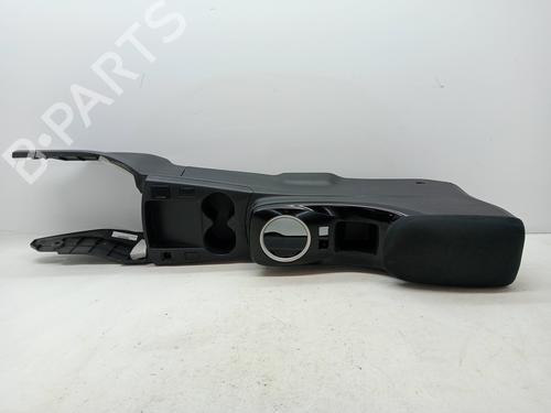 Armrest / Center console NISSAN LEAF (ZE1) Electric | BP23351308I20 
