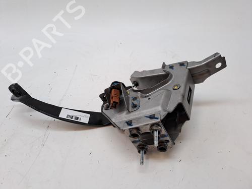 Clutch pedal NISSAN NAVARA NP300 Platform/Chassis (D23) 2.3 dCi 4x4 | BP23365176I13 