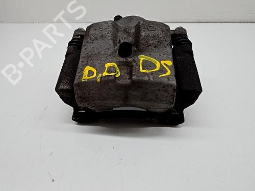 Used Right front brake caliper LEXUS CT (ZWA10_) 200h (ZWA10_, ZWA10R) (136 hp) 30337265