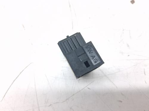 Switch VW GOLF VII (5G1, BQ1, BE1, BE2) 1.4 GTE Hybrid | BP29051850I30 