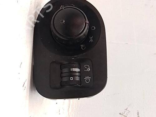 Used Headlight switch Headlight switch SEAT TOLEDO III (5P2) 2.0 TDI 16V (140 hp) 36257858 36257858