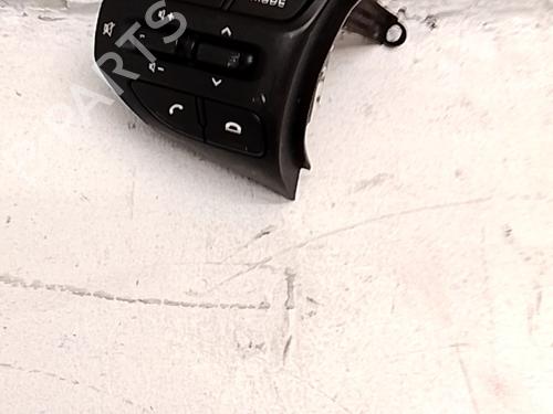 Used Switch Switch KIA STONIC (YB) 1.2 CVVT (84 hp) 34367818 34367818