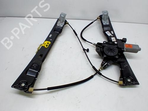 Rudehejsemotor forskærm højre FORD FOCUS III 1.0 EcoBoost (125 hp) 31035703