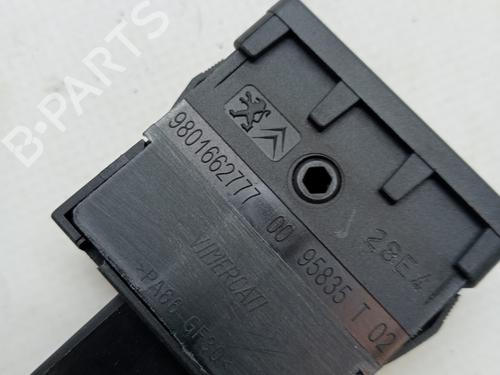 Headlight switch CITROËN C4 CACTUS 1.2 VTi 82 | BP23376496I24 