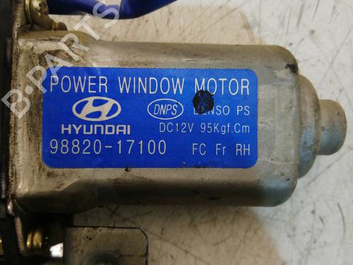 Right front window motor HYUNDAI MATRIX (FC) 1.5 CRDi VGT | BP25988314E20 