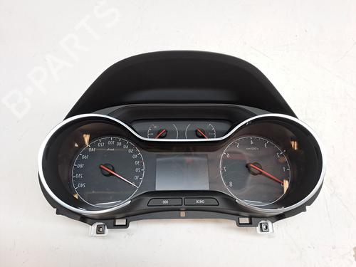 Used Instrument cluster OPEL CROSSLAND X / CROSSLAND (P17, P2QO) 1.2 (75) (131 hp) 26492344