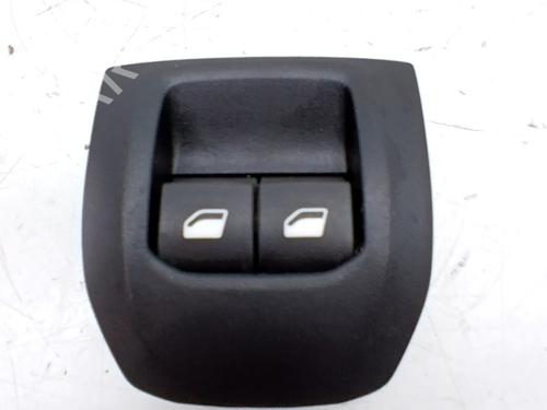 Mando elevalunas trasera derecho Mando elevalunas trasera derecho CITROËN C-ELYSEE (DD_) 1.6 BlueHDi 100 (99 hp) 34114806 34114806