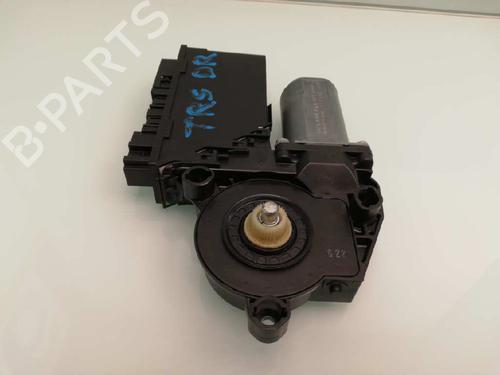 Right rear window motor VW TOUAREG (7LA, 7L6, 7L7) 3.0 V6 TDI | BP23650158E22 