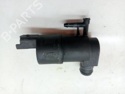Used Washer pump RENAULT MASTER II Bus (JD) 2.5 dCi (146 hp) 23355641