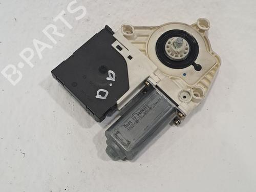 Moteur de lève-vitre avant droit SEAT ALTEA (5P1) 1.9 TDI (105 hp) 26675292