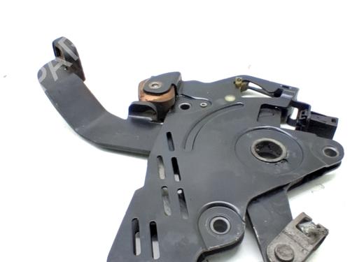 hand-brake-mercedes-benz-vito-mixto-van-w639-2003-32105565 main image