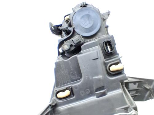 Optica esquerda DACIA SANDERO III 1.0 TCe 90 | BP32080207C28