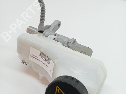 Brake master cylinder RENAULT MEGANE IV Hatchback (B9A/M/N_) 1.3 TCe 160 (B9NC) | BP23350064M77