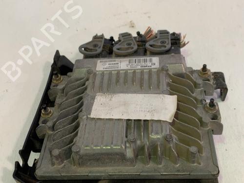 Used Engine control unit (ECU) Engine control unit (ECU) OPEL VIVARO A Van (X83) 1.9 DTI (F7) (101 hp) 34210258 34210258
