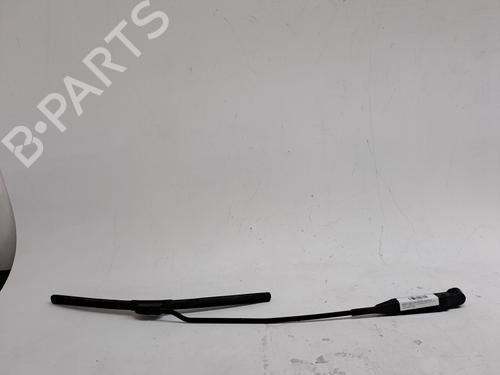 Used Front windshield wiper arm OPEL CORSA C (X01) 1.3 CDTI (F08, F68) (70 hp) 25737227