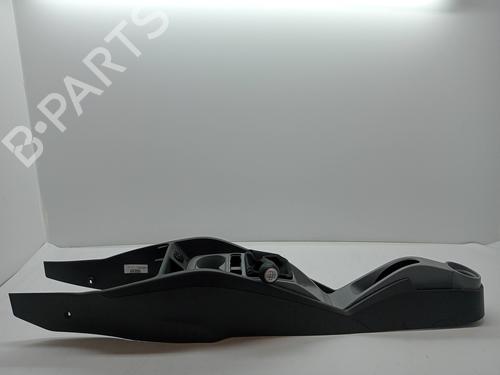 Used Armrest / Center console SEAT IBIZA IV (6J5, 6P1) 1.2 (70 hp) 23344480