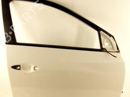 Used Right front door HYUNDAI ix35 (LM, EL, ELH) 2.0 CRDi (136 hp) 31580238