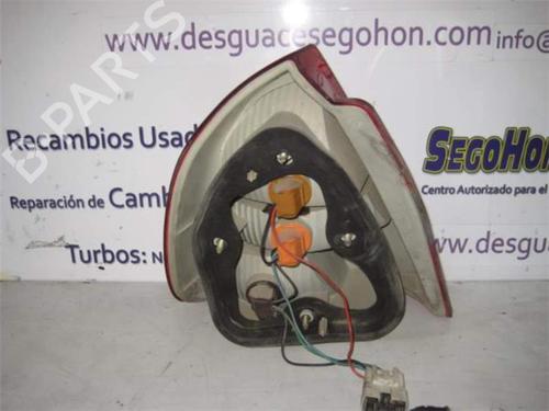 Right taillight MITSUBISHI CARISMA (DA_) 1.6 (DA1A) | BP25988157C35 
