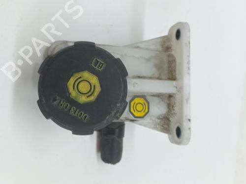 Réservoir de direction assistée FORD FIESTA VII (HJ, HF) 1.5 TDCi (86 hp) 24586883