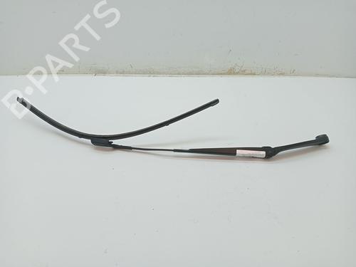 Used Front windshield wiper arm FIAT TIPO Estate (356_, 357_) 1.4 (356WXF1B) (120 hp) 23360093