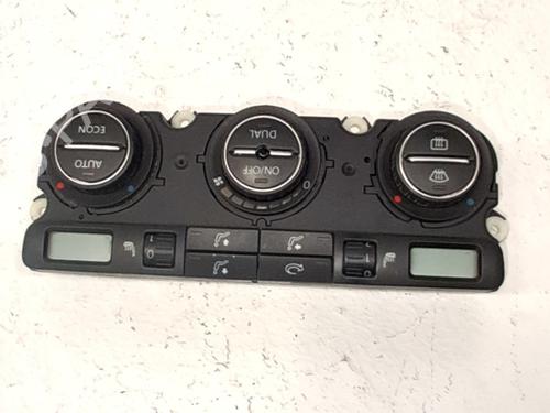 Used Climate control Climate control VW PASSAT B6 (3C2) 2.0 TDI 16V (140 hp) 34154728 34154728
