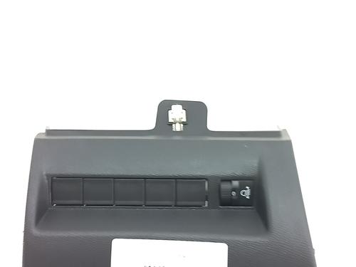 Used Headlight switch Headlight switch PEUGEOT 2008 II (UD_, US_, UY_, UJ_, UR_, UC_) 1.2 PureTech 100 (USHNK) (101 hp) 32285546 32285546
