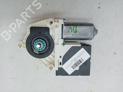 Used Right front window motor SEAT LEON (1P1) 1.2 TSI (105 hp) 23354780
