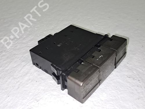 Switch NISSAN X-TRAIL I (T30) 2.2 Di 4x4 | BP25844718I30 