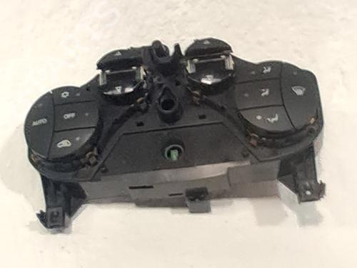 Used Climate control Climate control FIAT 500 (312_) 1.0 Mild Hybrid (312.AYD1B) (69 hp) 33764822 33764822