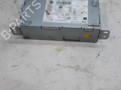 Used Radio Radio 37590608 37590608