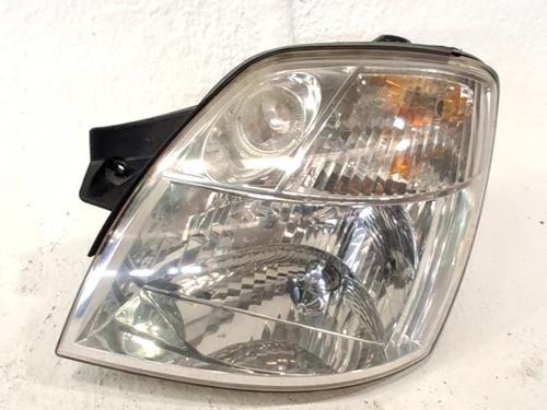 left-headlight-kia-picanto-i-sa-2004-2005-2006-2007-2008-2009-2010-2011-2012-33766620 main image