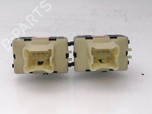 Left front window switch DACIA SANDERO II 1.2 | BP24107922I27 