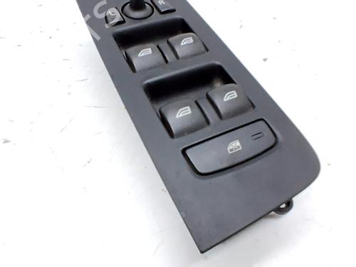 Venstre fortil elrude kontakt Venstre fortil elrude kontakt VOLVO V40 Cross Country (526) D2 (114 hp) 36321442 36321442