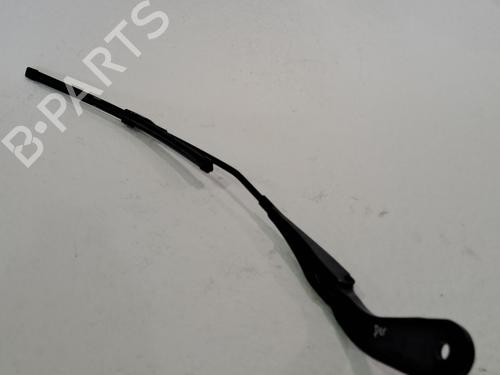 Front windshield wiper arm BMW 1 (F20) 118 d | BP26316050C143 