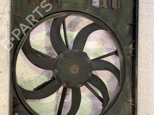Used Radiator fan Radiator fan VW GOLF VI (5K1) 1.6 TDI (90 hp) 33765024 33765024